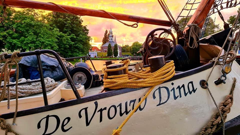 Zeilschip De Vrouw Dina Villa Leiden Bagian luar foto